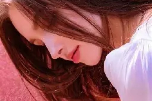 内娱大瓜！顶流隐婚生娃？原配是素人线索直指圈内某位男神